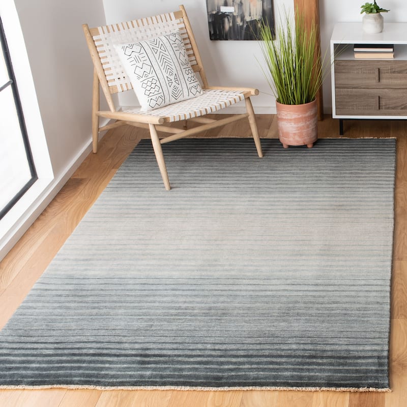 SAFAVIEH Couture Hand-knotted Tibetan Femmie Modern Wool Rug with - 5' x 8' - Blue