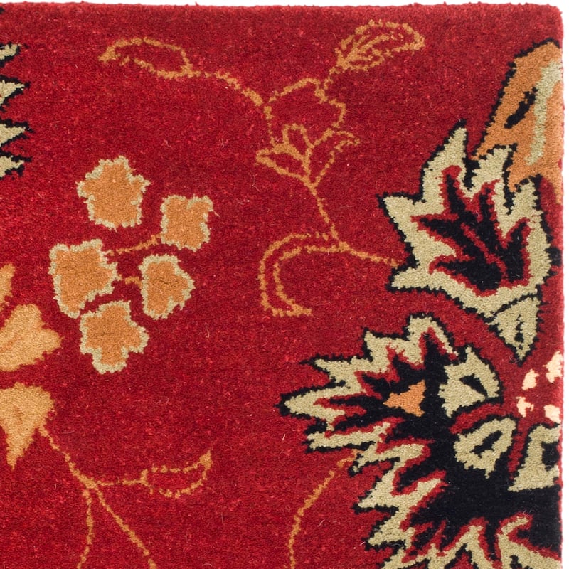SAFAVIEH Handmade Jardin Mikaila Country Floral Wool Rug