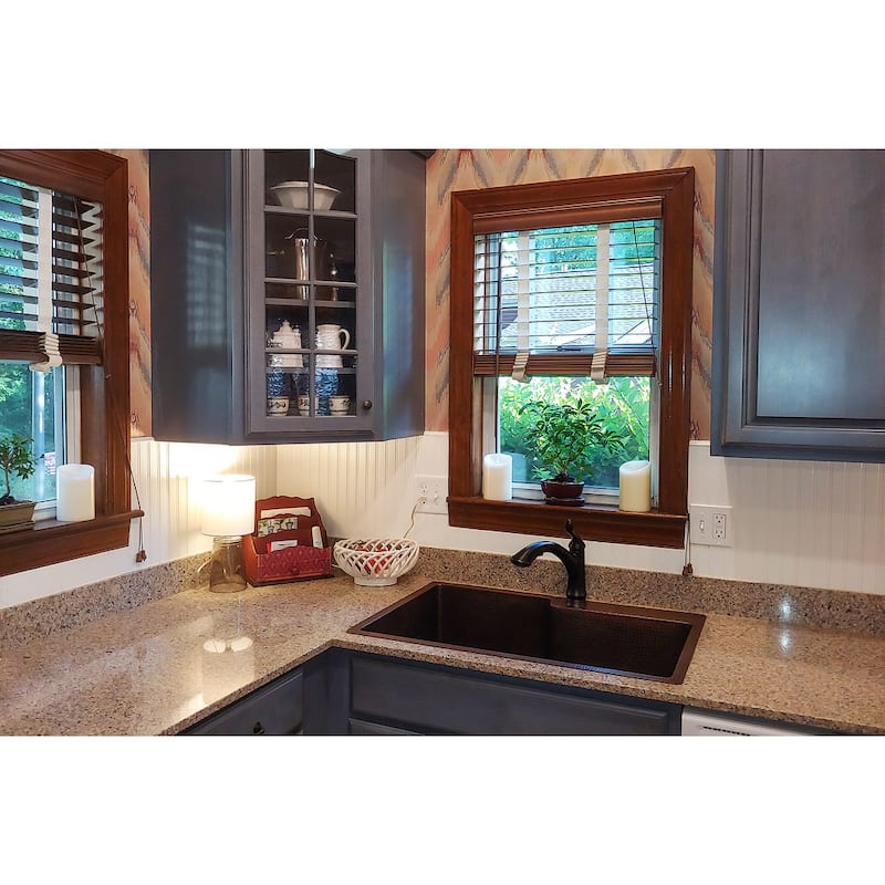33-in Hammered Copper Single Basin Kitchen Sink w/ Space For Faucet (KSFDB33229)