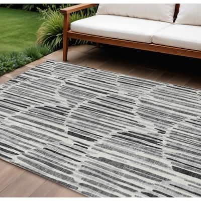 HomeRoots Abstract Transitional Rectangle Outdoor Rug