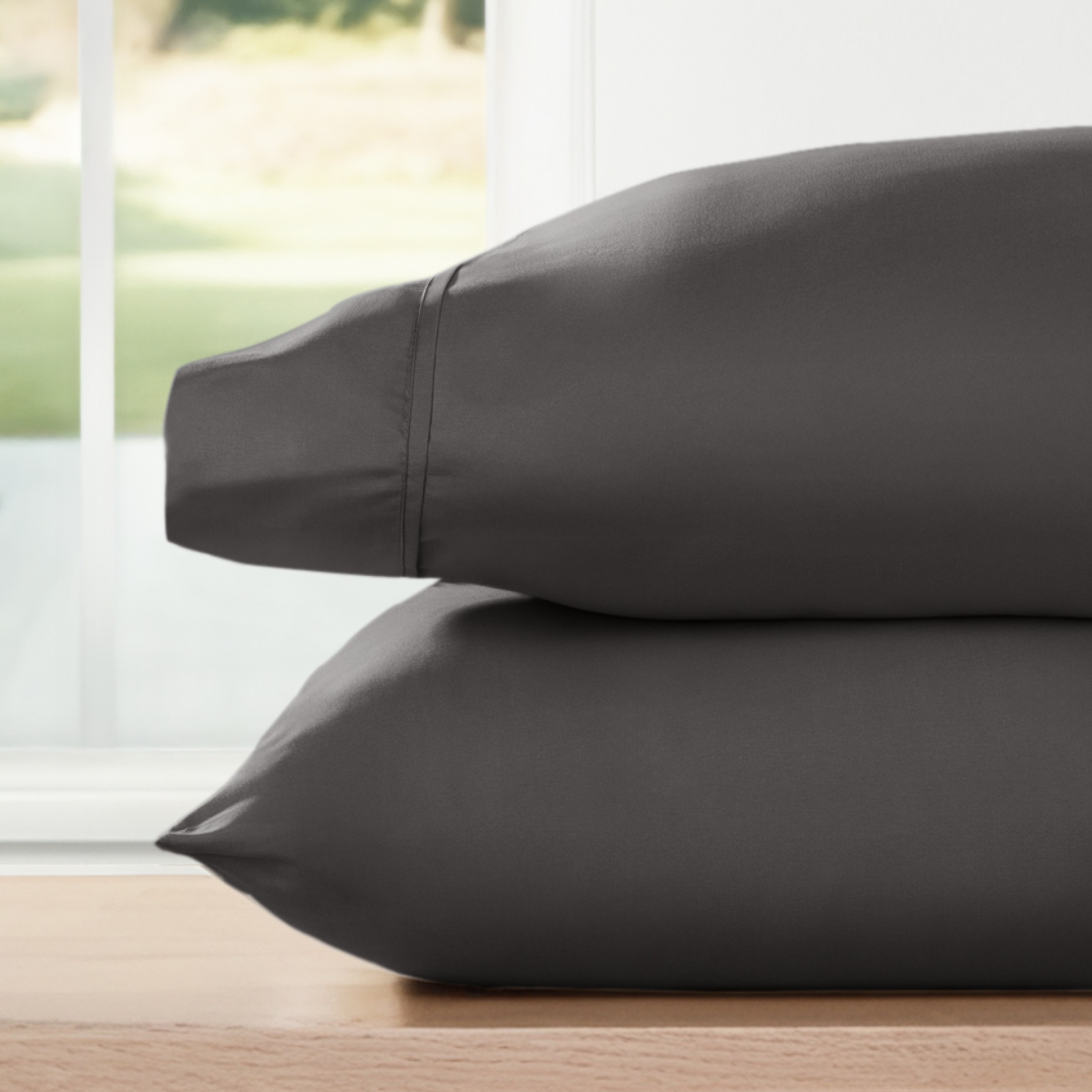 Home Collection Soft 2-Piece Microfiber Pillowcase Set