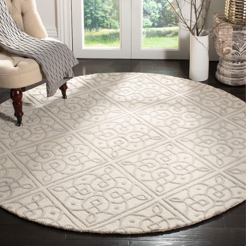 SAFAVIEH Handmade Cambridge Aristida Modern Wool Rug - 6' Round - Ivory/Grey