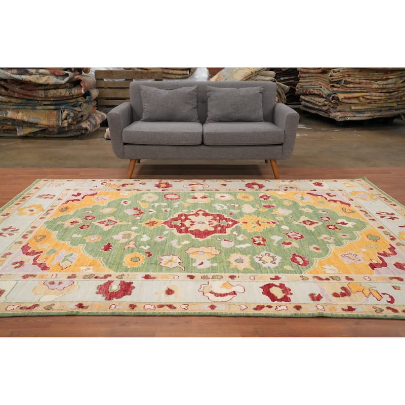 Hand Knotted Oriental 100% Wool Carpet Transitional Floral Green Oushak Area Rug - 9' 9'' X 6' 11''