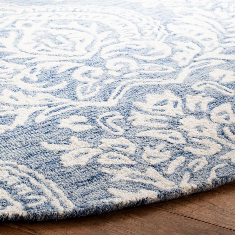 SAFAVIEH Handmade Micro-Loop Tressy Wool Rug