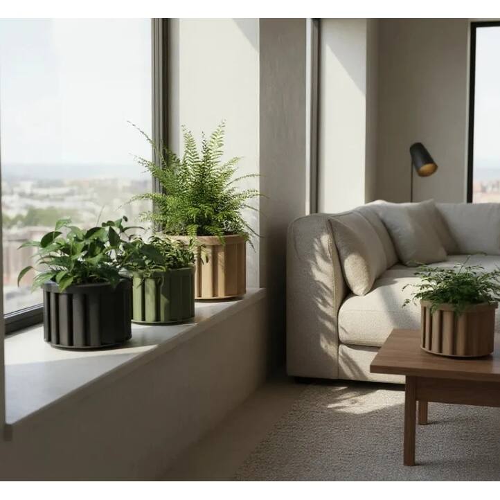 Round Strata Planter