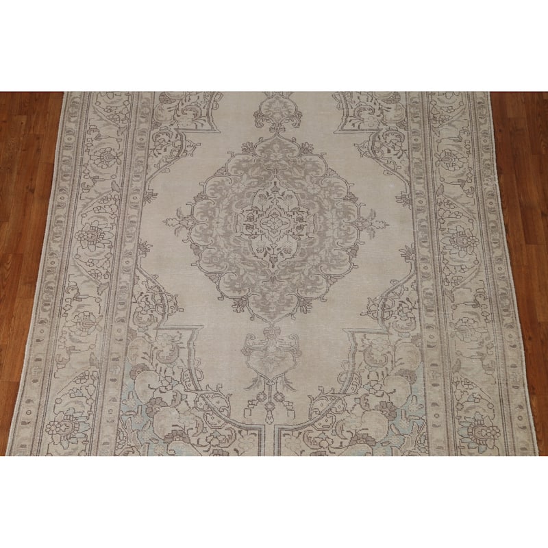 Hand Knotted Oriental 100% Wool Carpet Traditional Medallion Beige & Ivories Tabriz Area Rug - 9' 0'' X 6' 4''