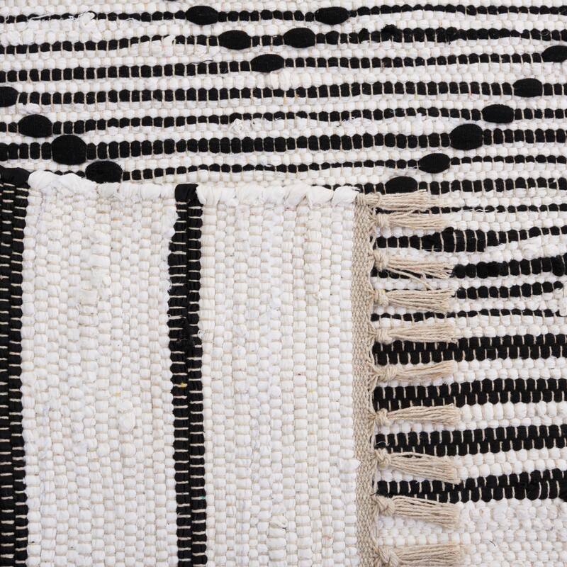 SAFAVIEH Handmade Striped Kilim Chizuko Transitional Rug