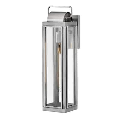 Hinkley Lighting Sag Harbor 1 Light 21.25" Tall Heritage Outdoor Wall