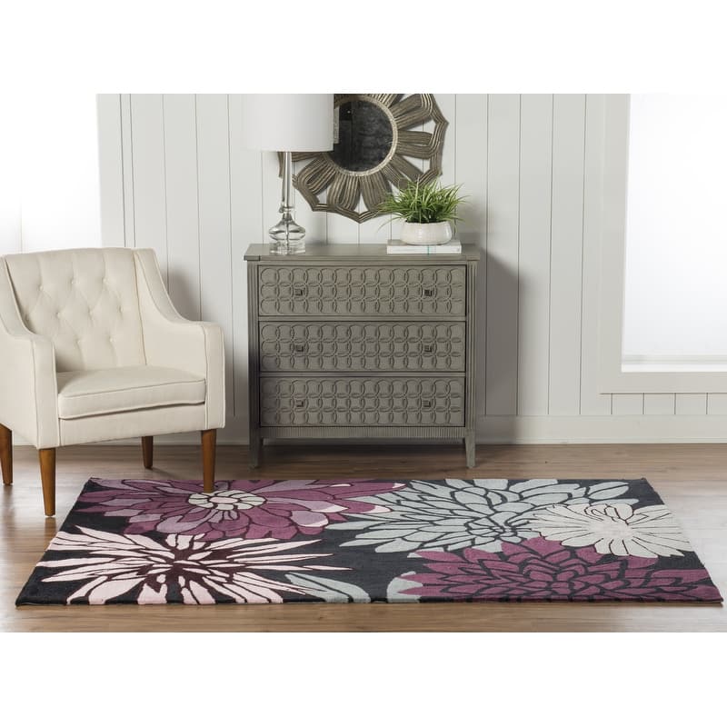 Hand-Tufted Trio Mums Rug Collection