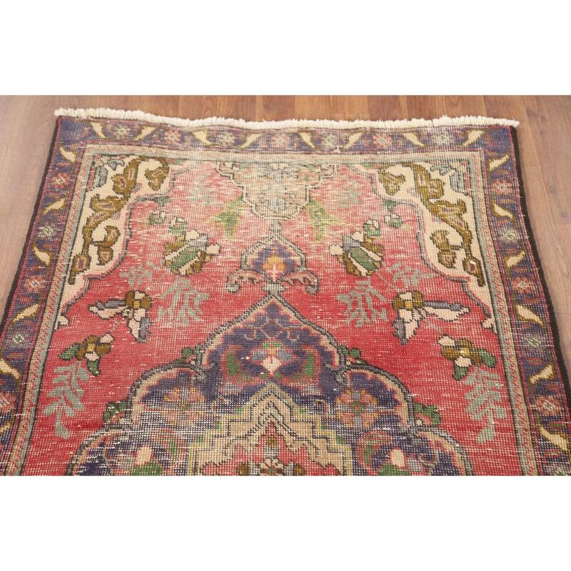 Hand Knotted Oriental 100% Wool Carpet Traditional Floral Pink Tabriz Area Rug - 4' 10'' X 3' 2''