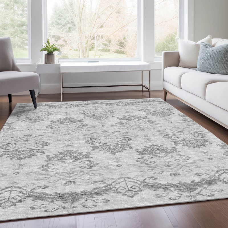 Machine Washable Indoor/ Outdoor Chantille Damask Medallion Rug