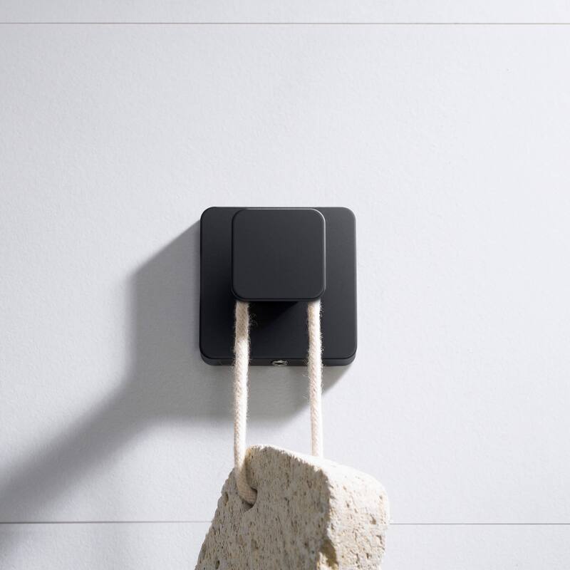 Blaze Bathroom Towel & Robe Hook