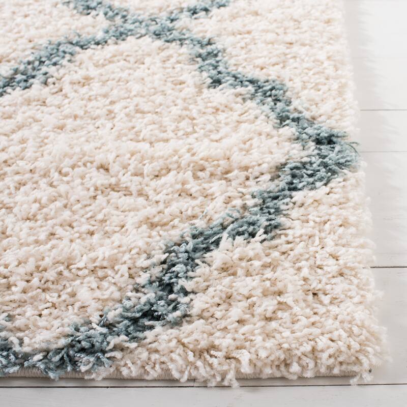 SAFAVIEH Dallas Shag Hacer Trellis 1.5-inch Thick Rug