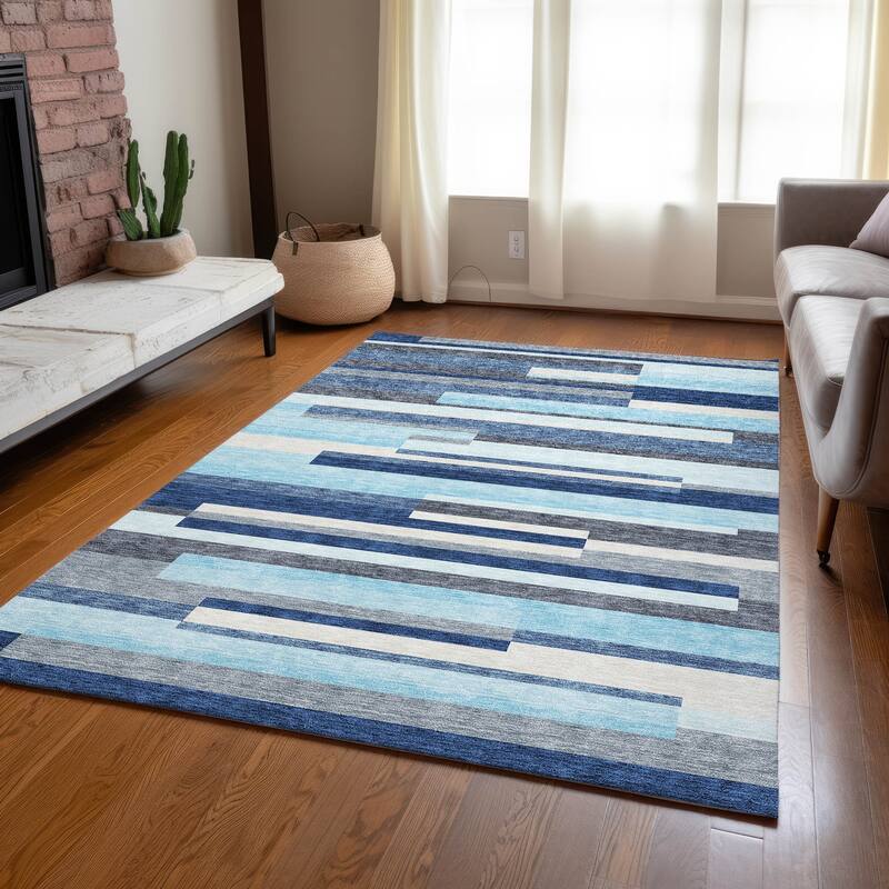 Machine Washable Indoor/ Outdoor Modern Stripes Chantille Rug