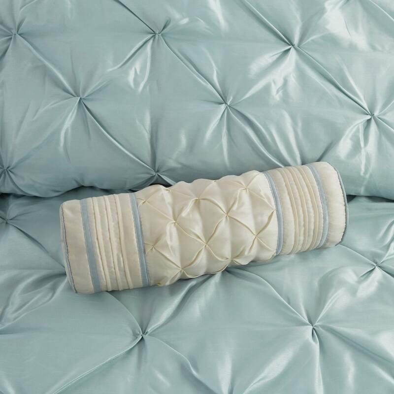 GDF Studio - Laurel 7-Piece Tufted Comforter Set with Decorative Pillows