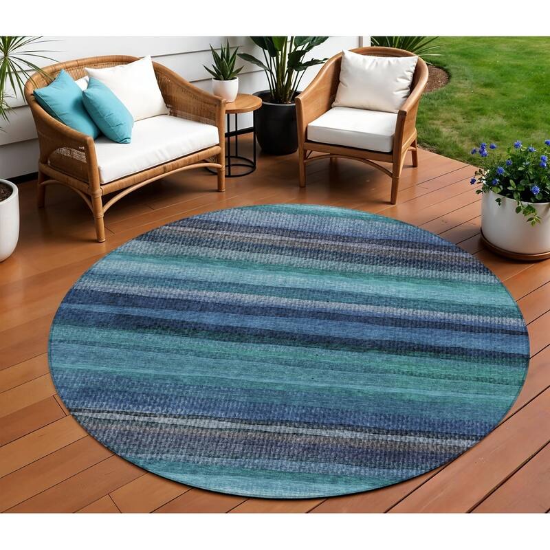 HomeRoots Striped Transitional Rectangle Outdoor Rug - 8' Round