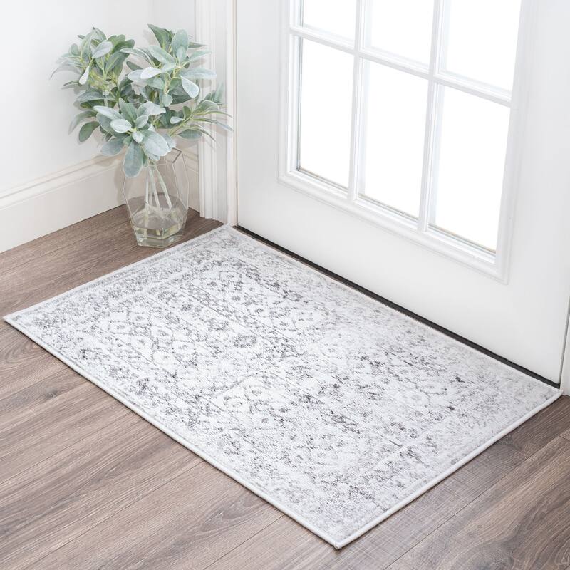 Linx Farmhouse Diamond Indoor Area Rug - 2' x 2'11'' - Gray