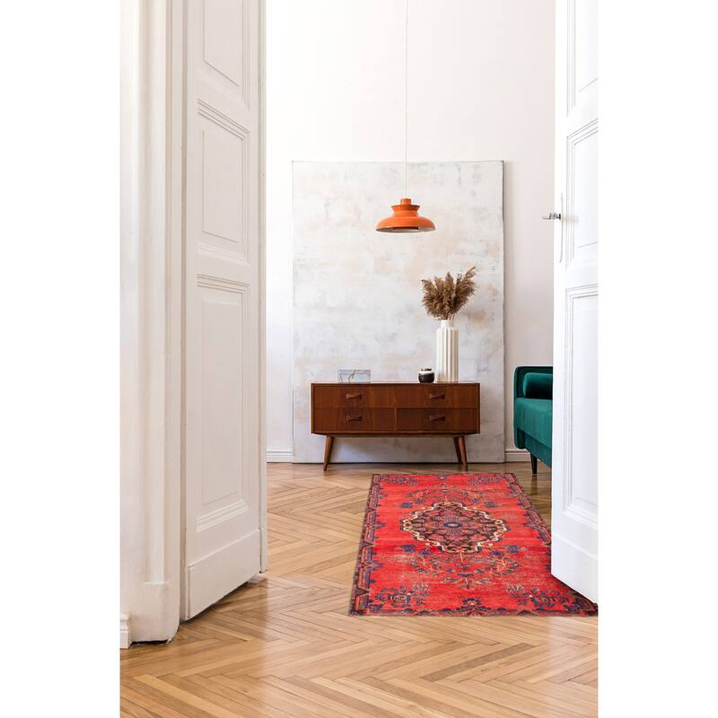 ECARPETGALLERY Hand-knotted Konya Anatolian Red Wool Rug - 3'10 x 8'6