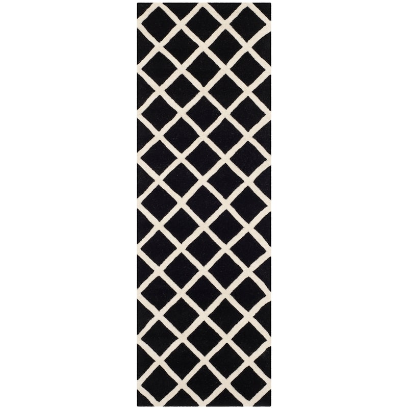 SAFAVIEH Handmade Chatham Retha Modern Moroccan Wool Rug