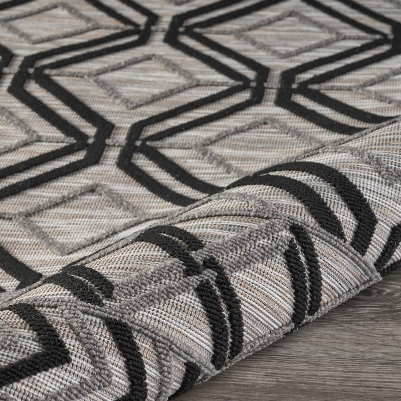 Sevita Retreat Geometric Daze Indoor/Outdoor Rug