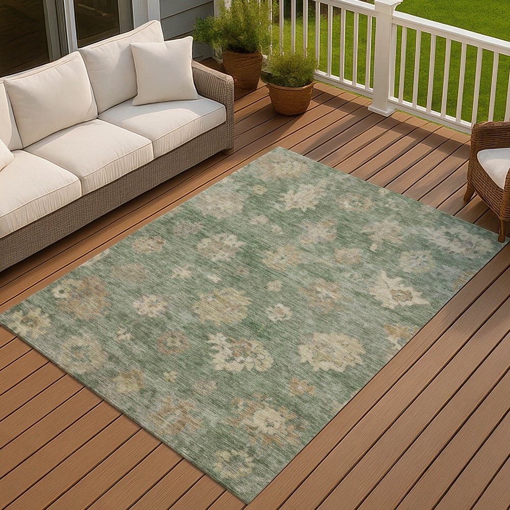Machine Washable Indoor/ Outdoor Casual Traditional Chantille Rug