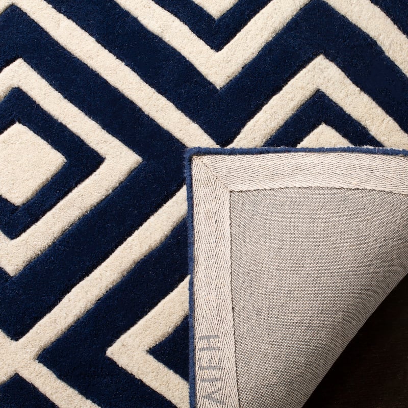 SAFAVIEH Handmade Chatham Evda Modern Moroccan Wool Rug