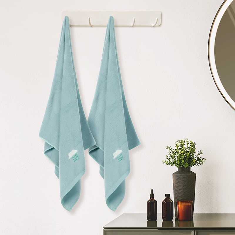 Absorbent 2 Pack Bath Towels Set, Quick Dry and Low Linting Towels for Bathroom, Gym, Pool 28" x 56"