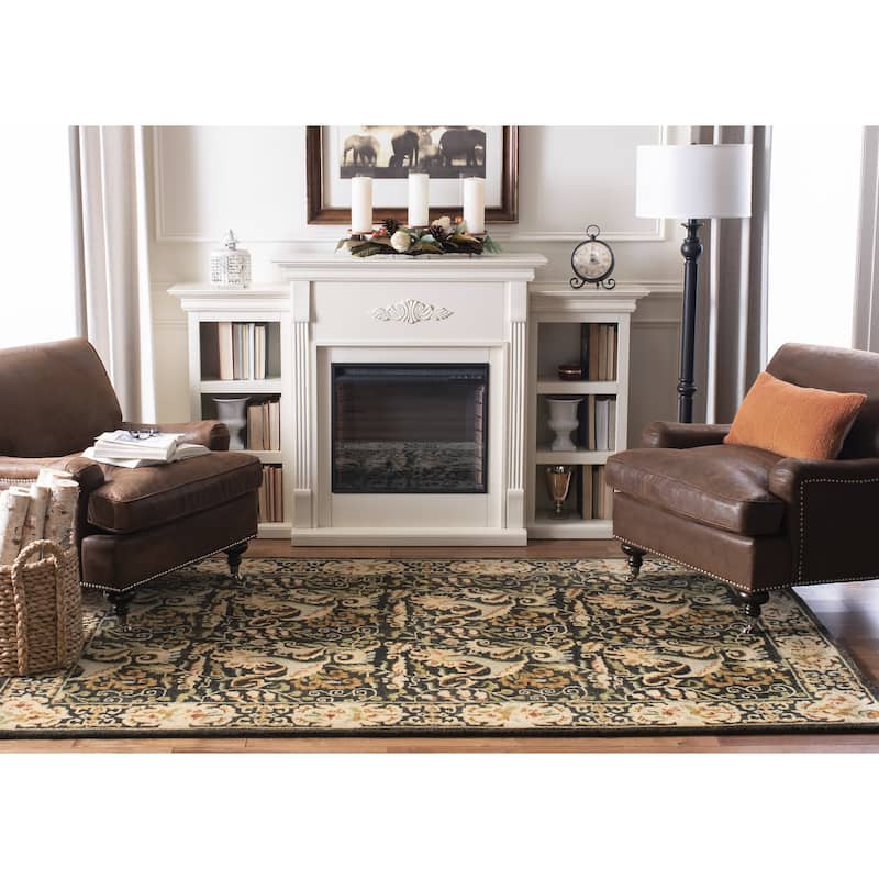 SAFAVIEH Handmade Bergama Mila Oriental Wool Rug