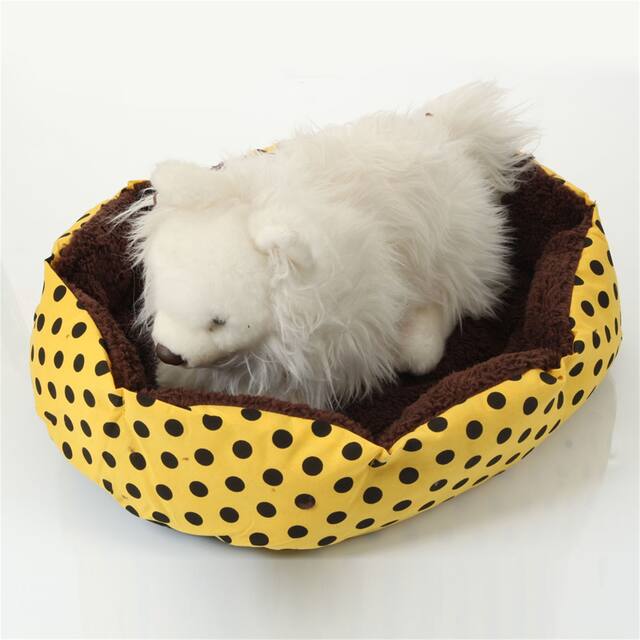 Nice-looking Dot Pattern Octagonal Flannelette & Cotton Pet Bed Mats S - Yellow