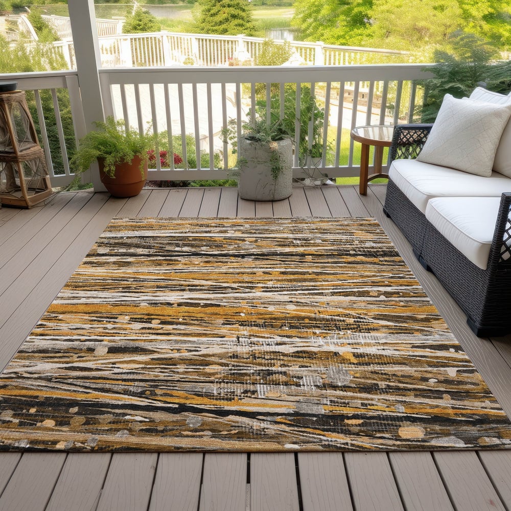 Machine Washable Indoor/Outdoor Abstract Stripes Chantille Rug