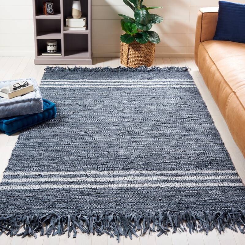SAFAVIEH Handmade Vintage Leather Brandi Modern Rug - 8' x 10' - Grey/Ivory