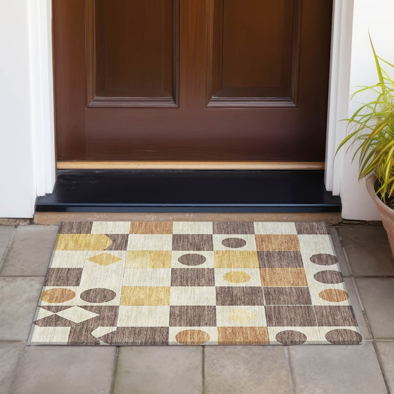 Machine Washable Indoor/Outdoor Casual Contemporary Chantille Rug - Brown - 1'8" x 2'6"