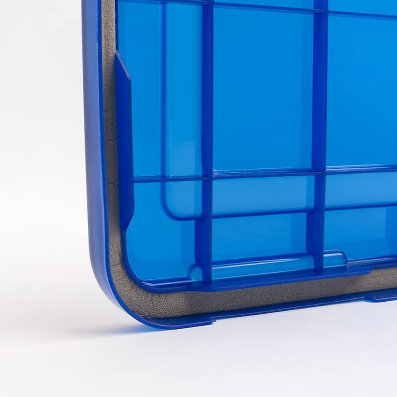 IRIS USA® ULTIMATE CLEAR File Boxes 32 Qt Buckle Lid - Clear - Set of 3