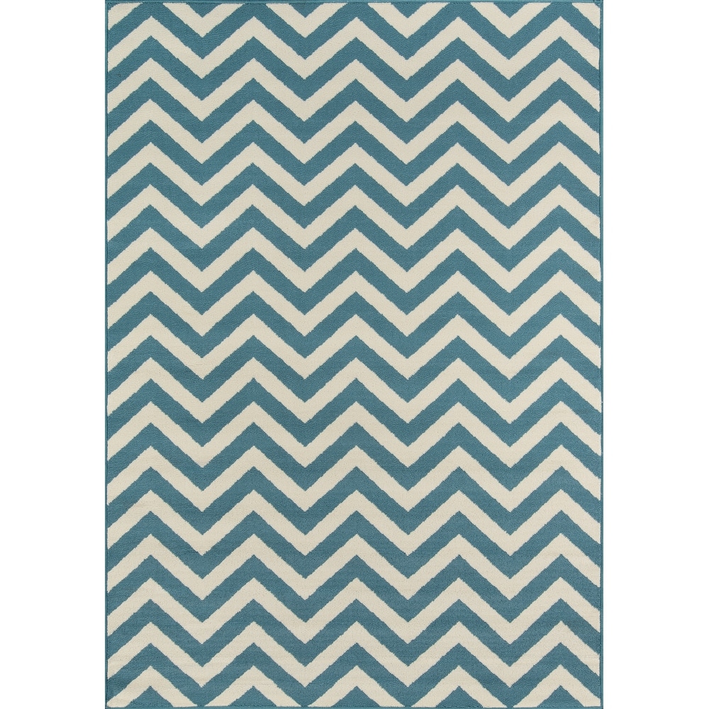 Momeni Baja Chevron Indoor Outdoor Rug.