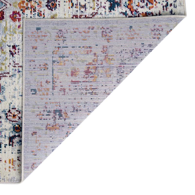 Traditional Kosmas Collection Area Rug