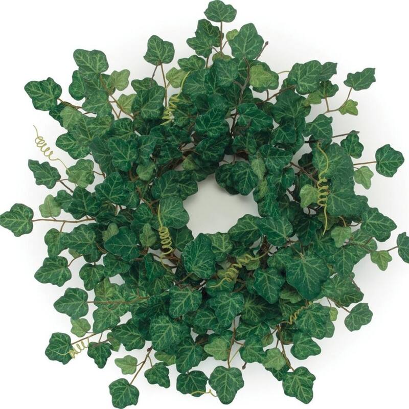 HomeRoots 18" Green Ivy Artificial Wreath
