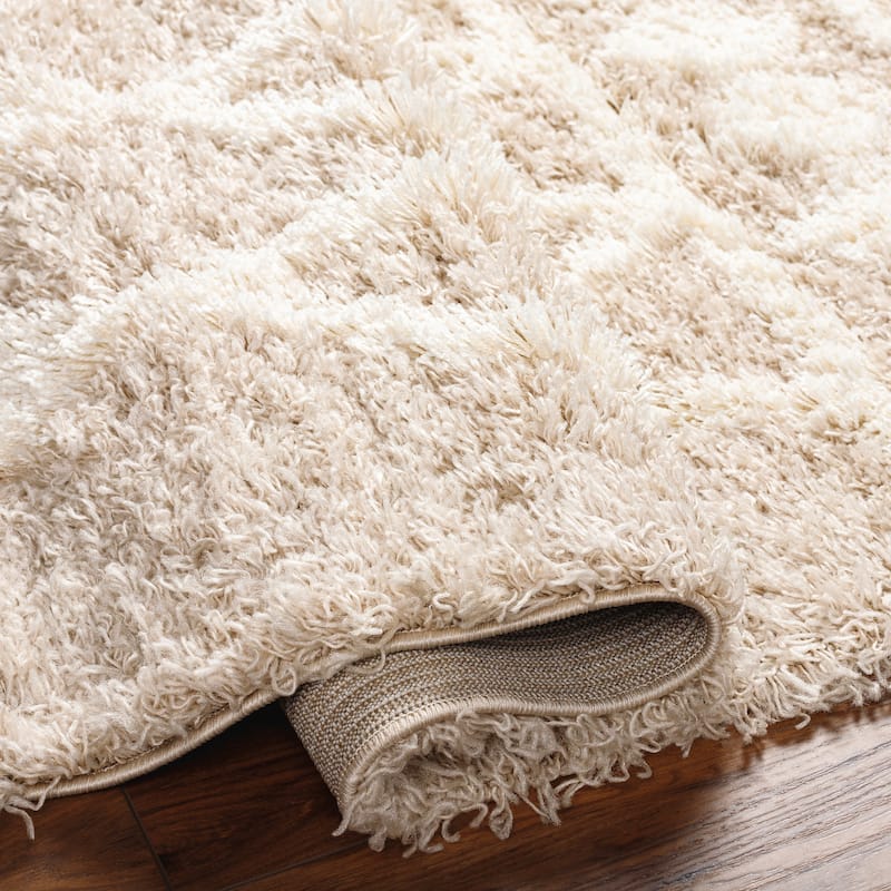Livabliss Barbery Moroccan Border Plush Area Rug