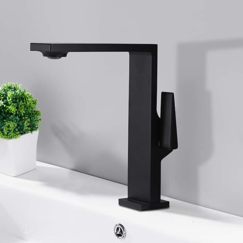 Single Hole Brushed Gold Bathroom Faucets