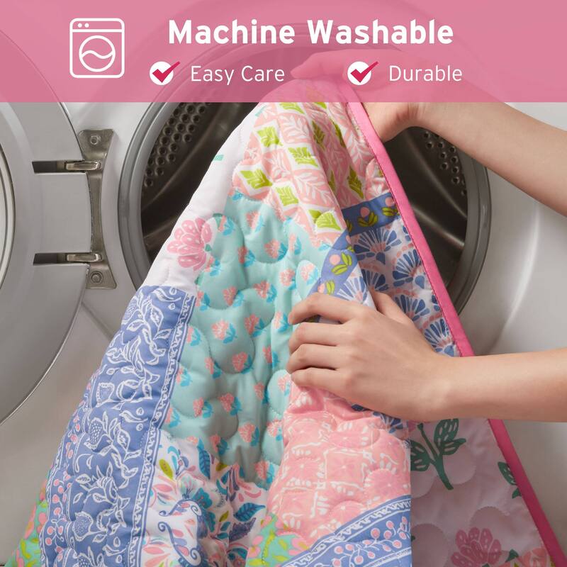 Intelligent Design Nellie Quilt Set