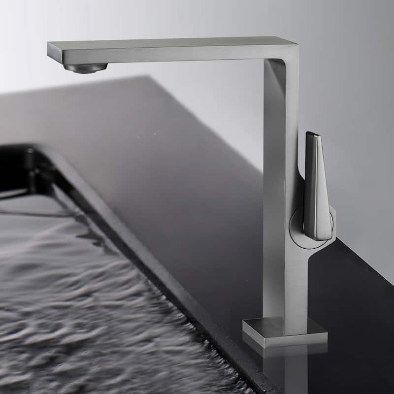 Single Hole Brushed Gold Bathroom Faucets