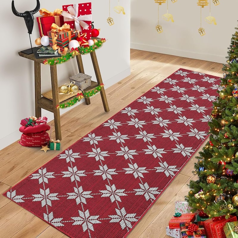 GustoWave Christmas Geometric Throw Area Rugs, Non Slip Machine Washable, Red - 1'6" x 2'6"