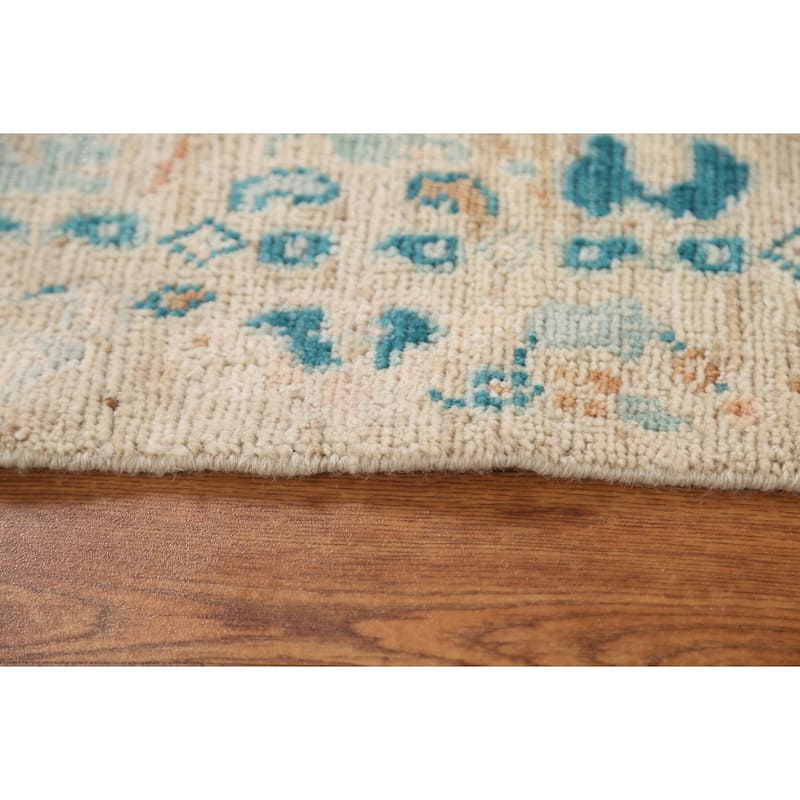 Hand Knotted Oriental 100% Wool Carpet Transitional Floral Beige & Ivories Oushak Area Rug - 2' 11'' X 2' 0''