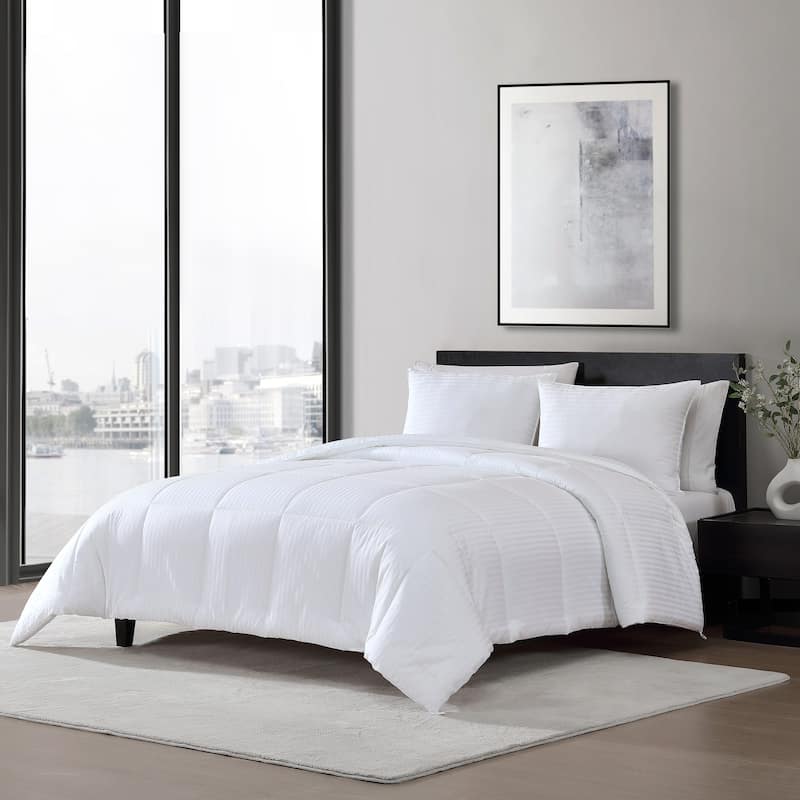 Vera Wang Signature White Cotton Utility Comforter