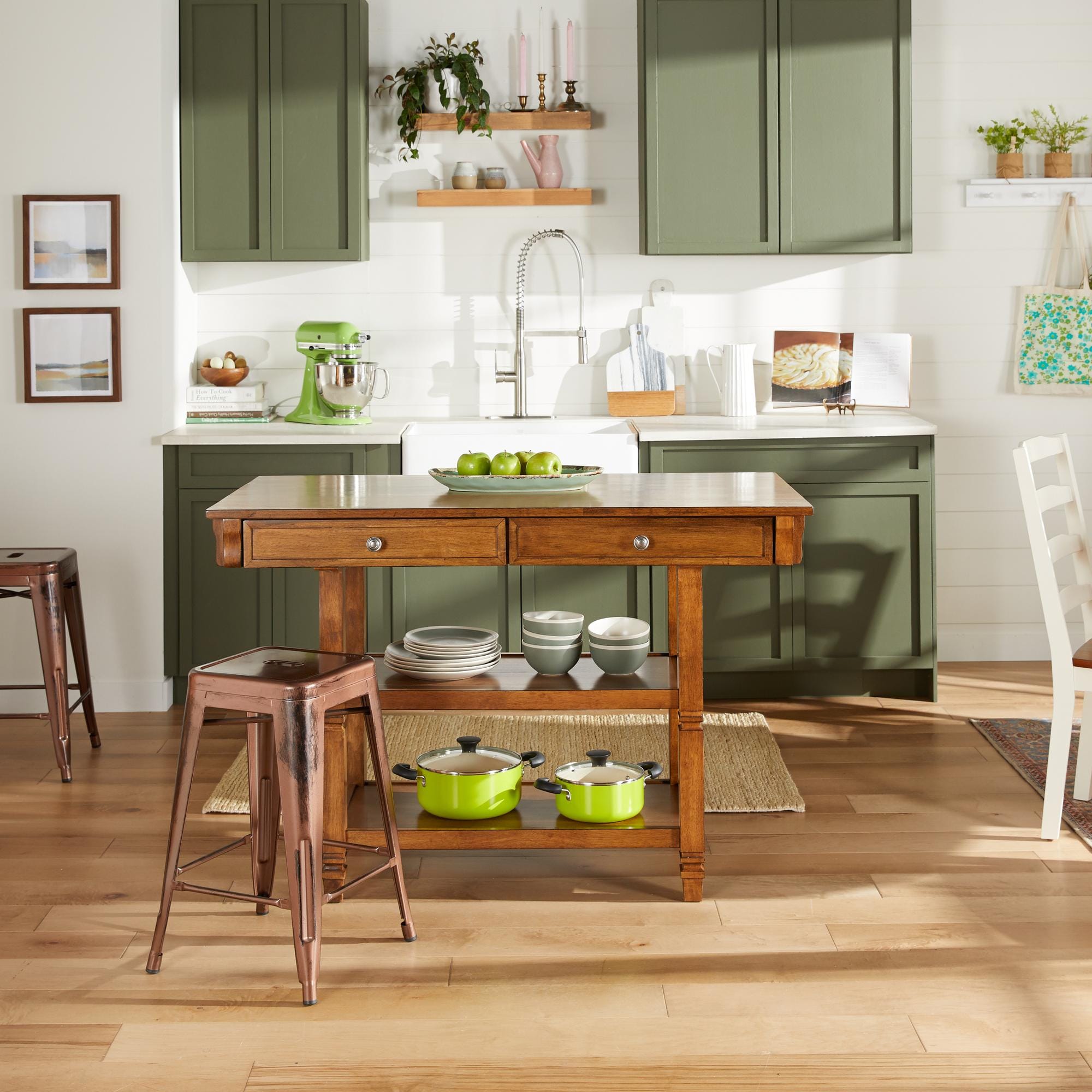 save an extra 10% on Select Kitchen & Dining*