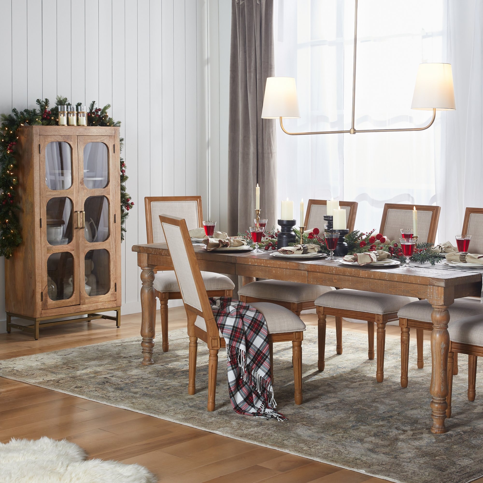 save an extra 10% on Select Holiday*