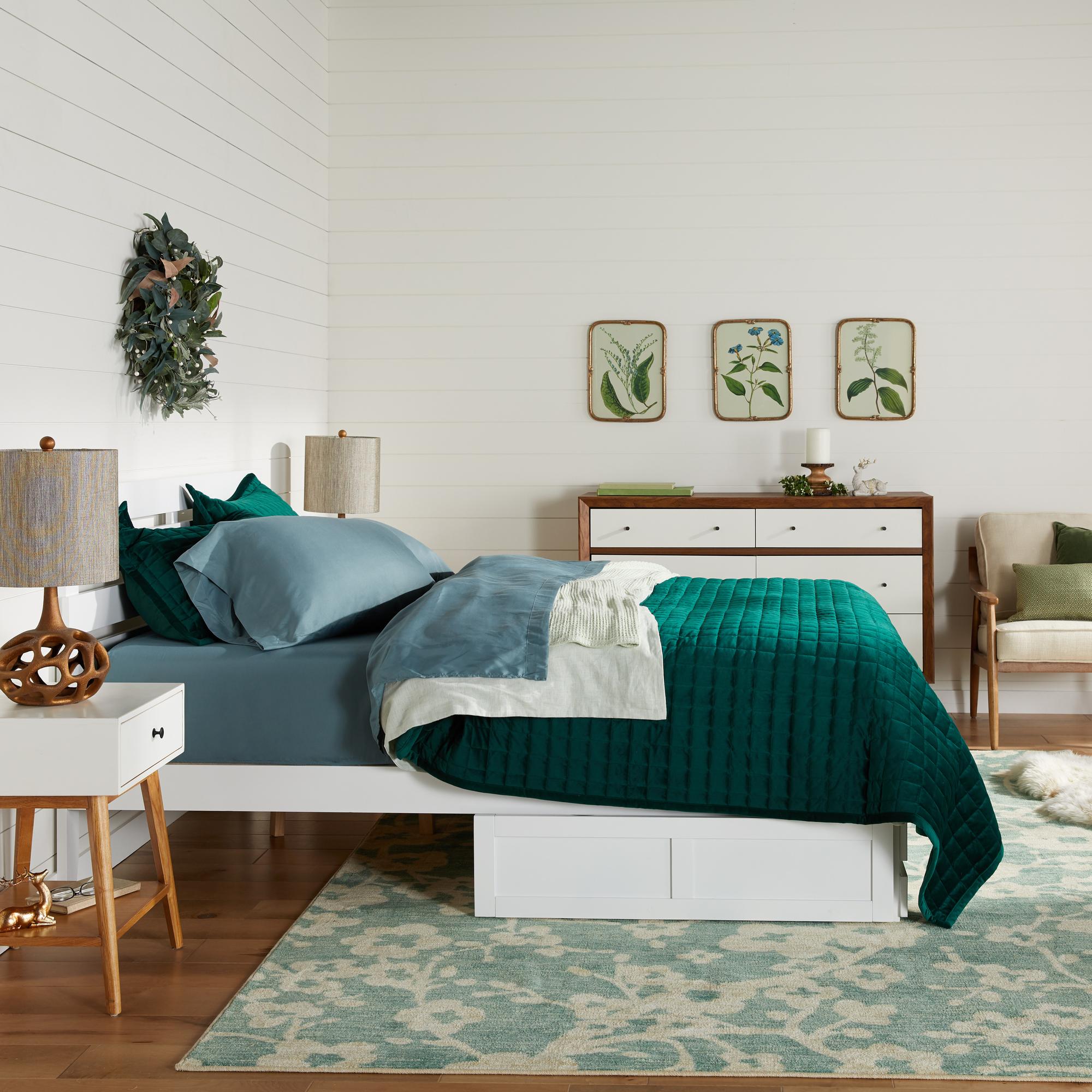 save an extra 15% on Select Bedding*