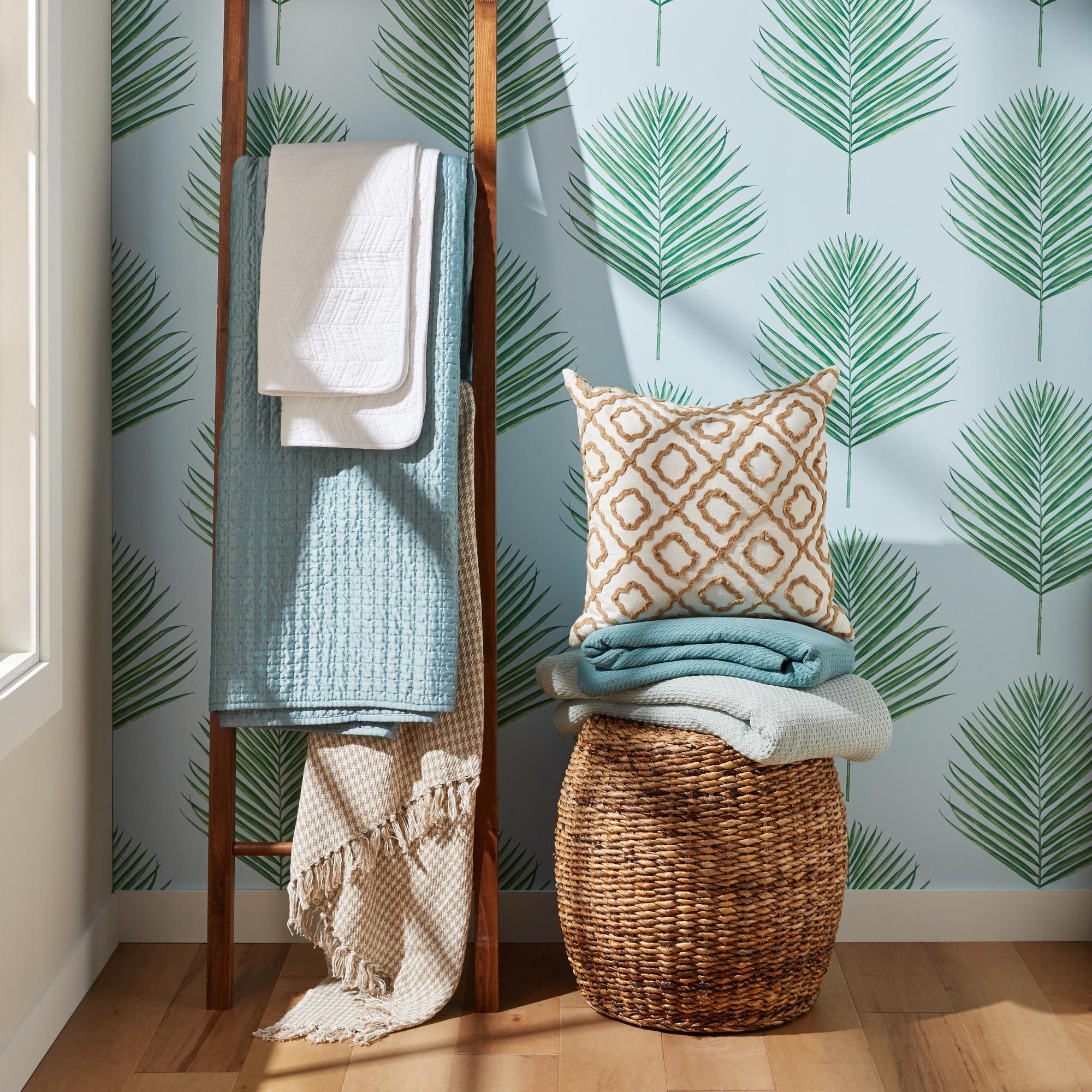 save an extra 15% on Select Bath*