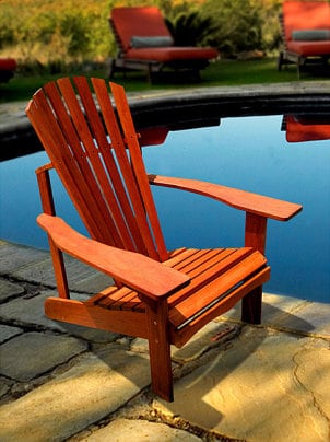 How to Protect Wood Outdoor Furniture | Overstock.com