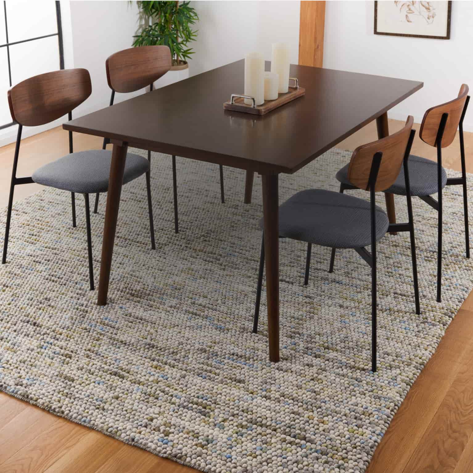 Safavieh New York. Top rug deals won't last. Save Now.