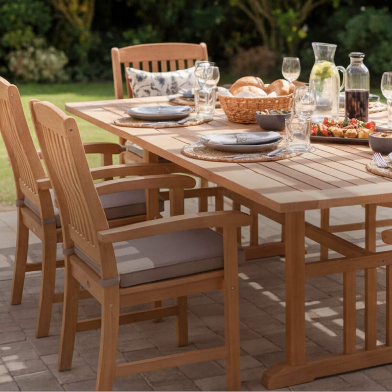 Extra 20% off* patio furniture by Cambridge Casual. use code INSID20. Save Now.